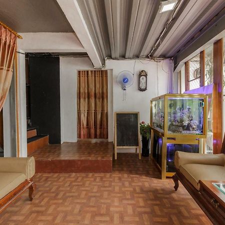 Reddoorz Syariah At Taman Bendungan Asahan Джакарта Экстерьер фото